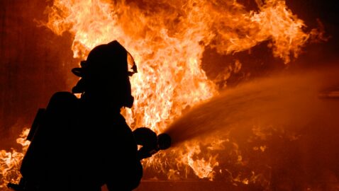 У Харкові горить будинок престарілих: 15 загиблих