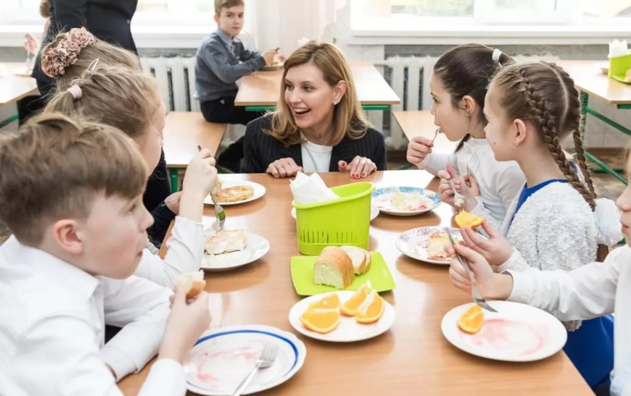 Зеленская показала, как меняется питание в школах