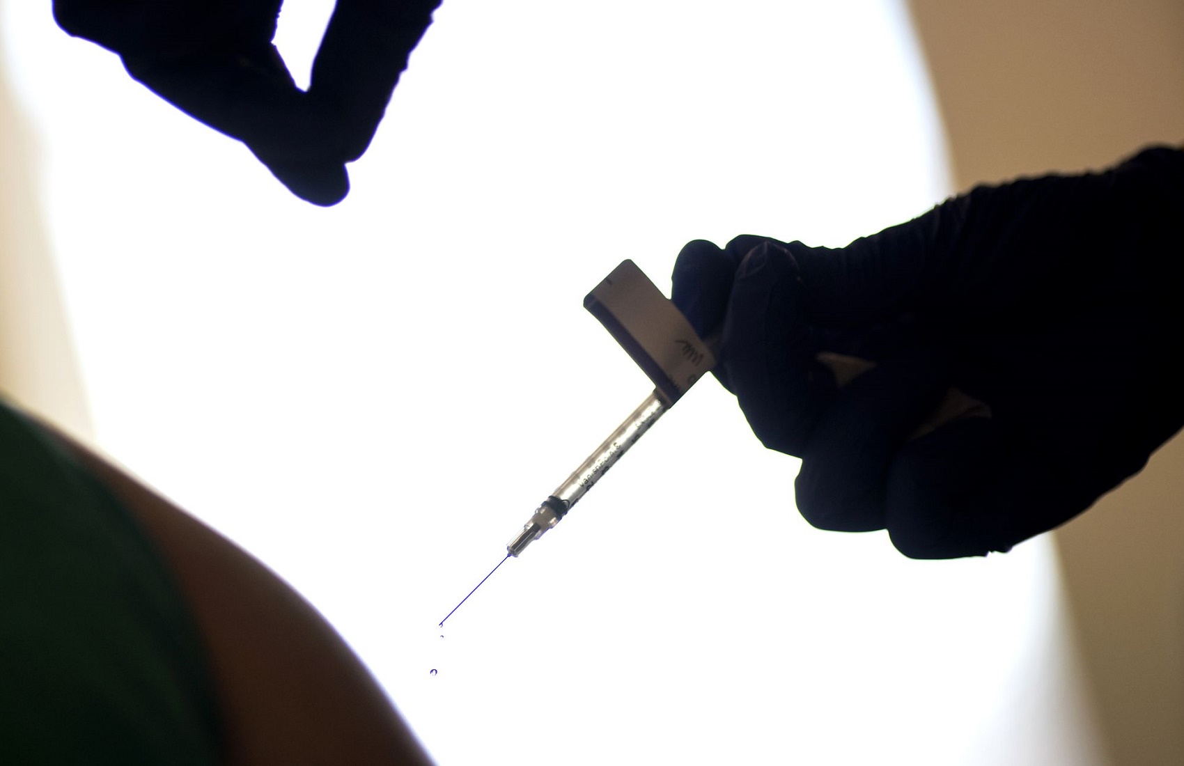 У Норвегії пояснили смерті після COVID-вакцинації Pfizer