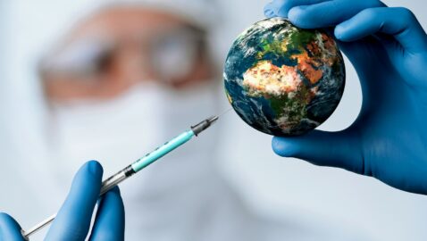 ВООЗ: Більшу частину поставок вакцини від COVID-19 викупили багаті країни