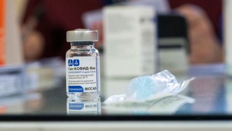 В России пытаются зарегистрировать ковид-вакцину «Спутник Лайт»