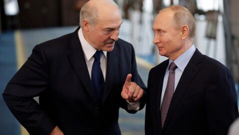 Лукашенко пообещал ничего не просить на встрече с Путиным