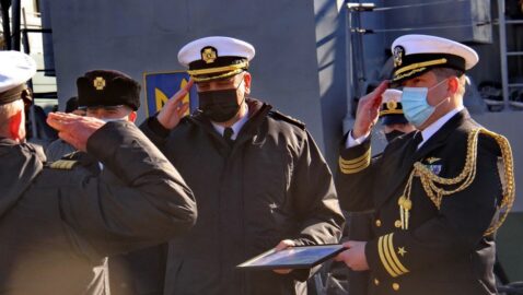 США торжественно передали Украине надувные лодки и катера (фото)
