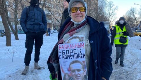 Во время суда над Навальным в Москве произошли задержания