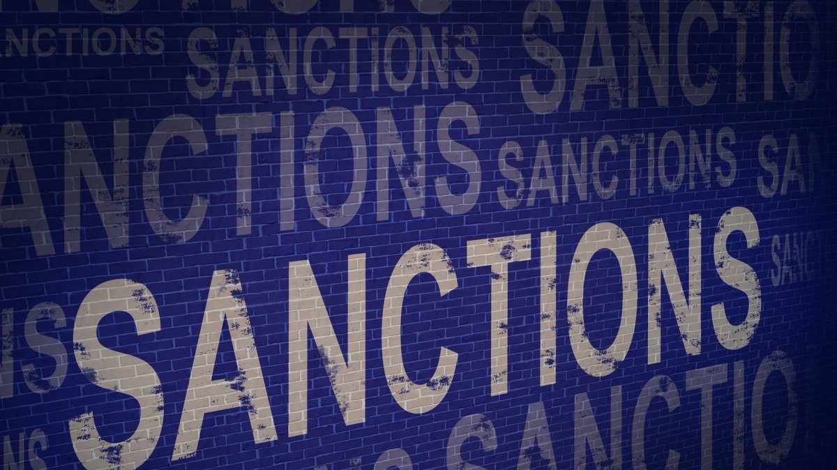 Канада ввела санкции против России из-за Крыма