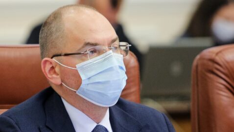 Степанов объяснил отказы украинских медиков от ковид-вакцинации