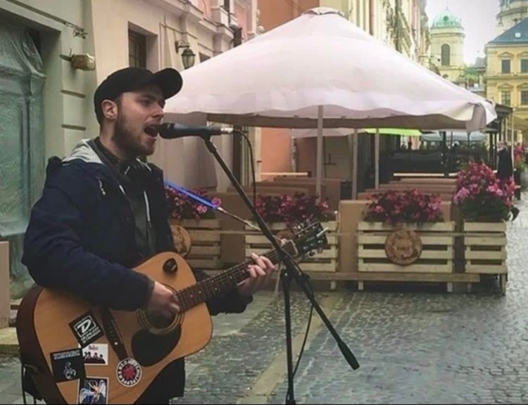 Во Львове избили музыкантов за песню на русском и призвали гнать «московских сук»