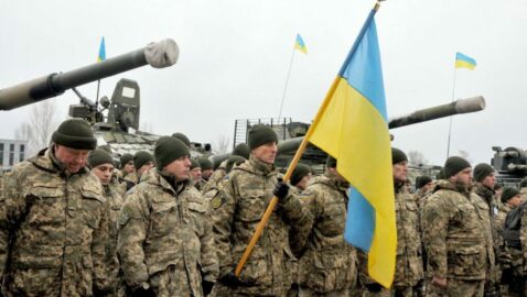 Ренат Кузьмин заявил, что Украина готовится к полномасштабной войне в Крыму и на Донбассе