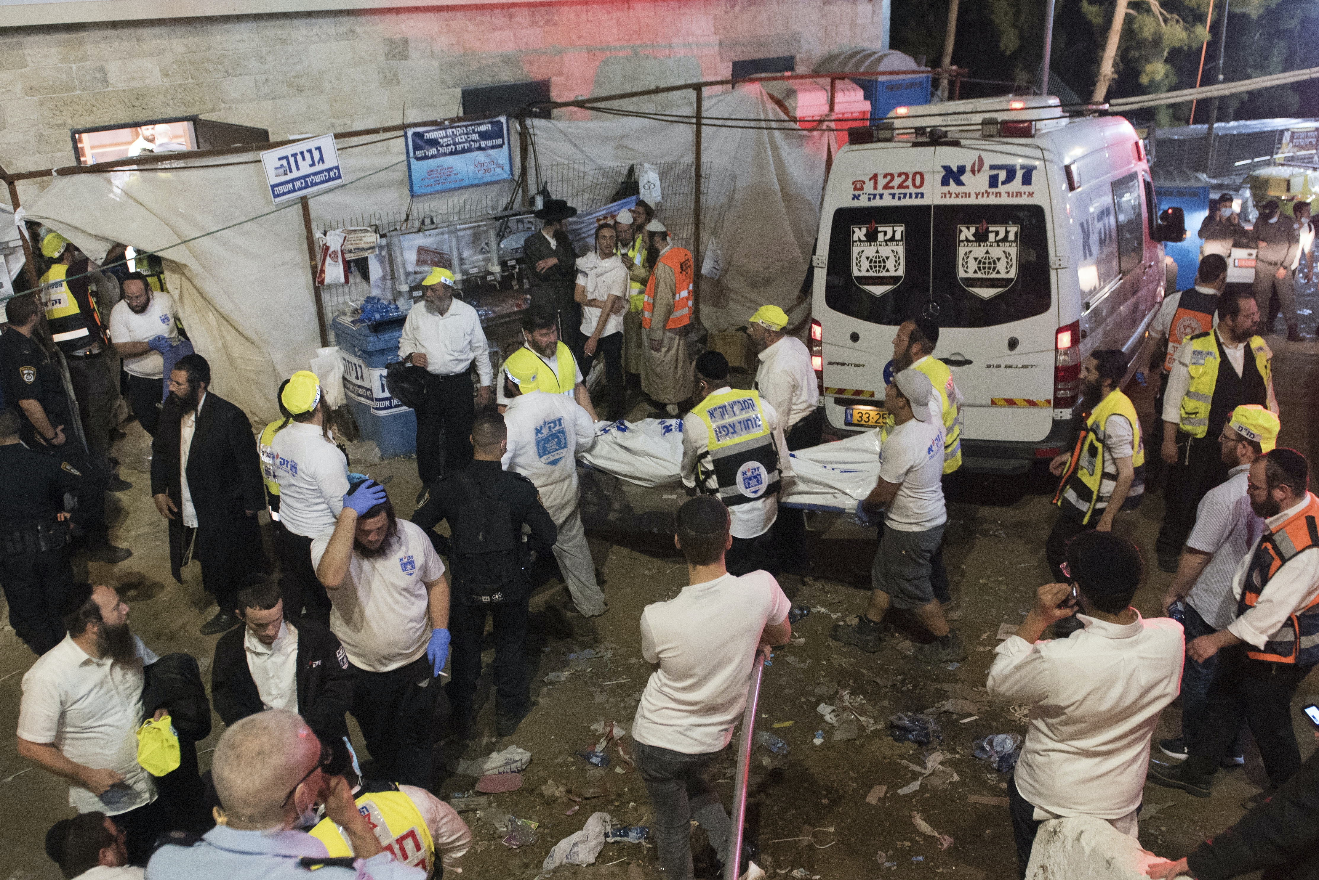 В Израиле в давке на религиозном празднике погибли более 40 человек (фото, видео)