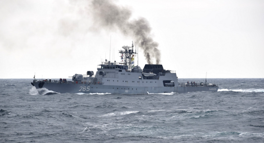 Украинские ВМС провели совместные учения типа PASSEX с румынами в Черном море