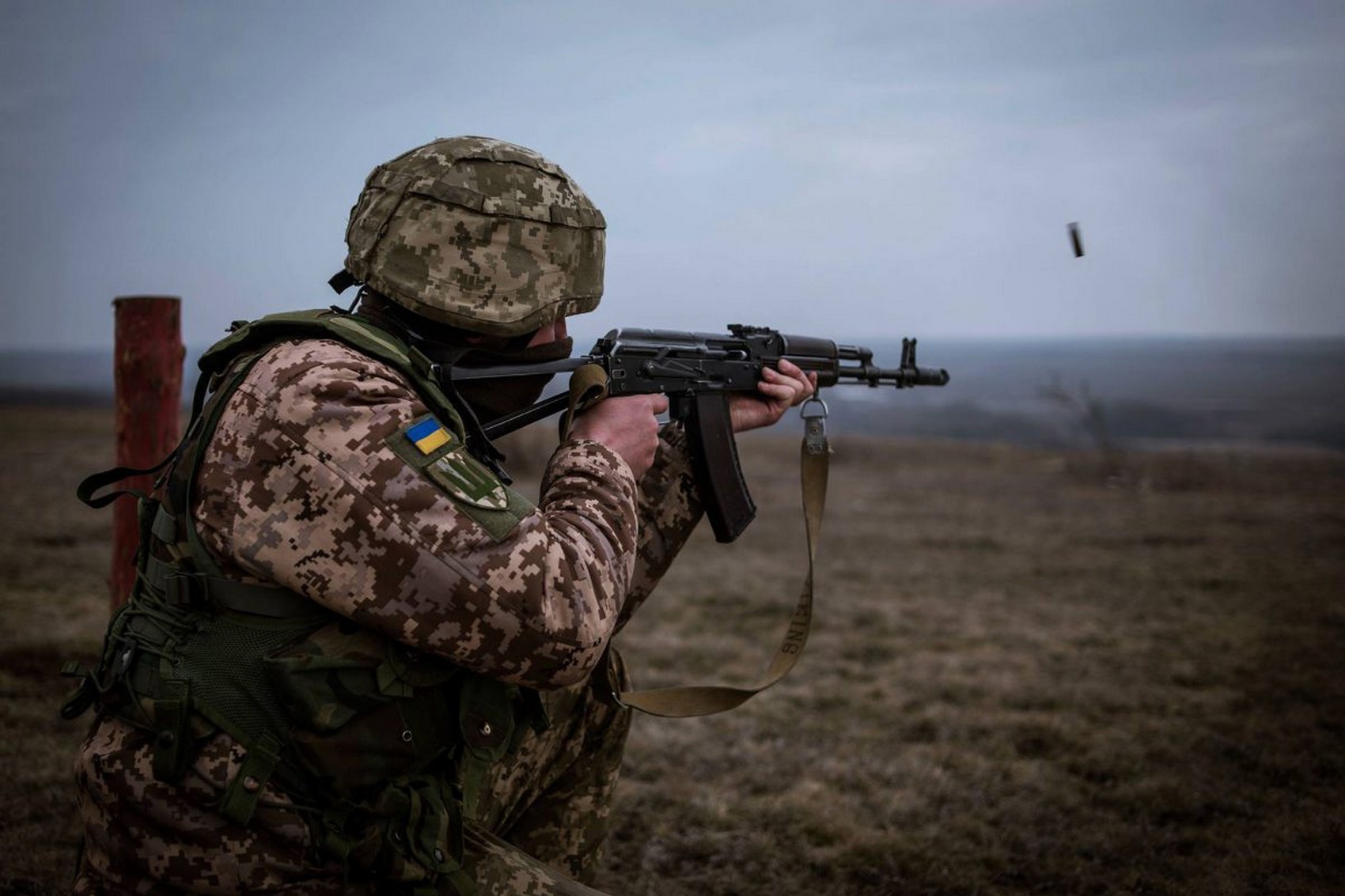 ГУР: РФ готовится ввести регулярные войска на Донбасс