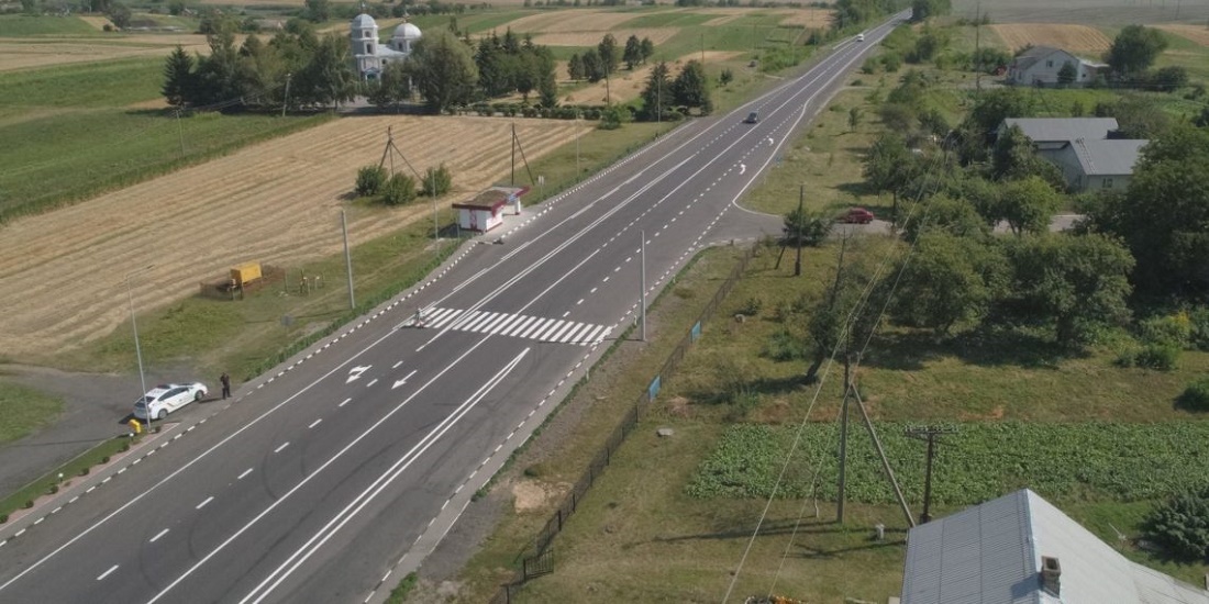 На трассе государственного значения Луцк — Львов обрушился мост (фото, видео)