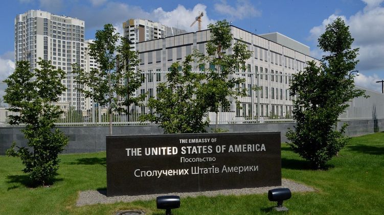 За 8 месяцев полиция все еще не смогла установить обстоятельства гибели в Киеве сотрудницы посольства США