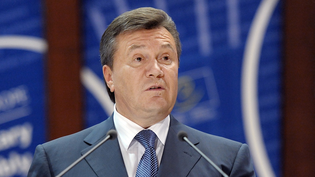 В Украине ещё 7 лет назад угрозами пытались посадить самолёт с Януковичем — адвокат показал расшифровку переговоров