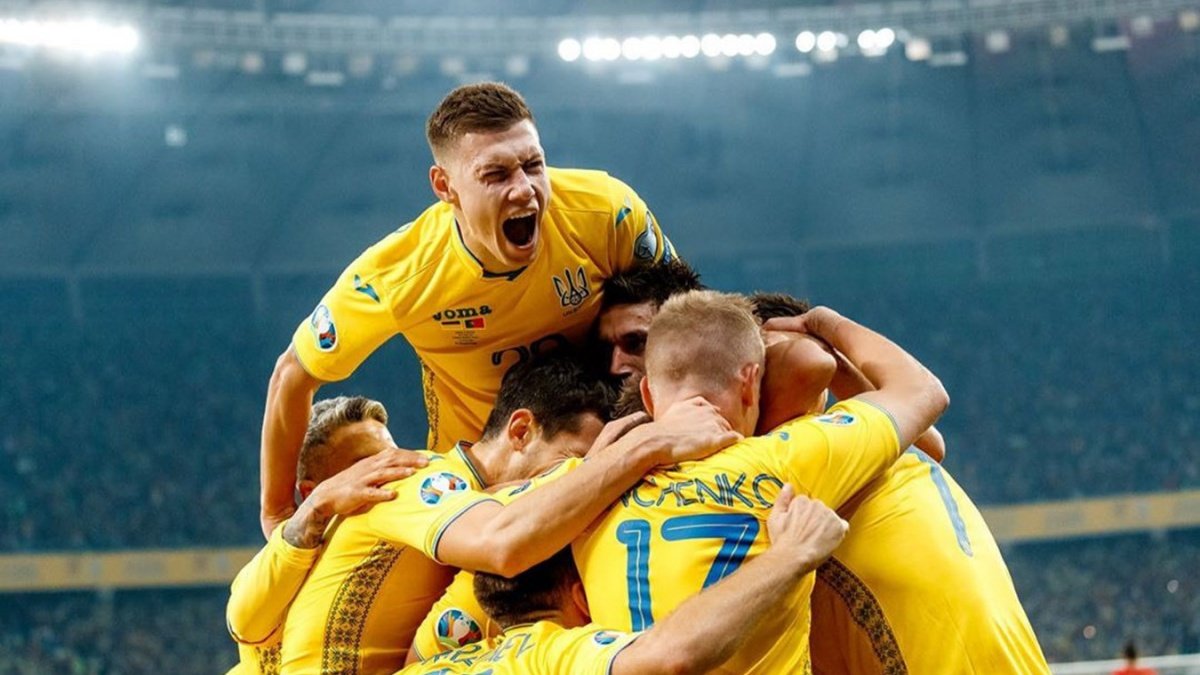 «За эту Украину хочется болеть»: кто из российских звезд болеет за сборную Украины на Евро-2020