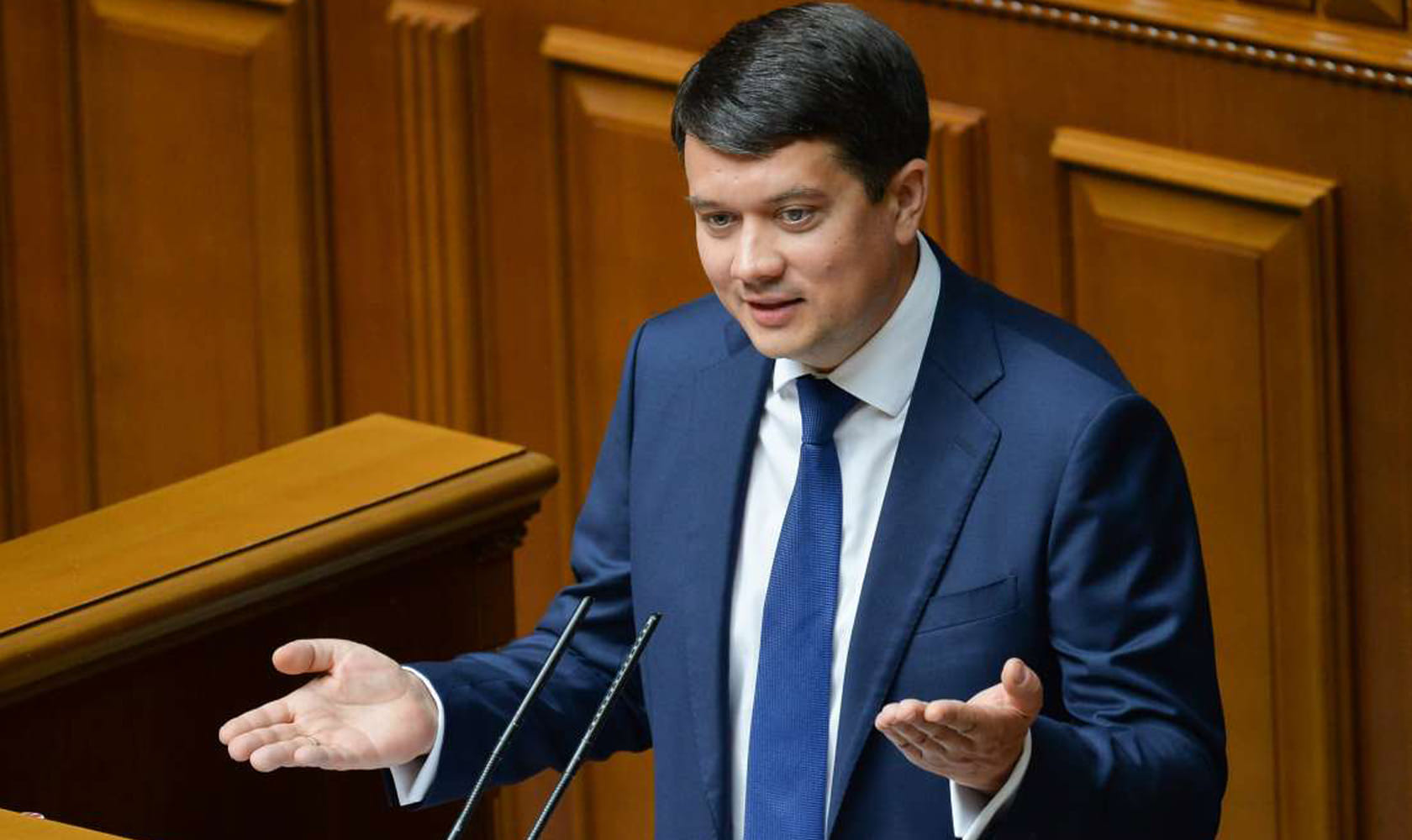 Разумков допускает отставку трех министров