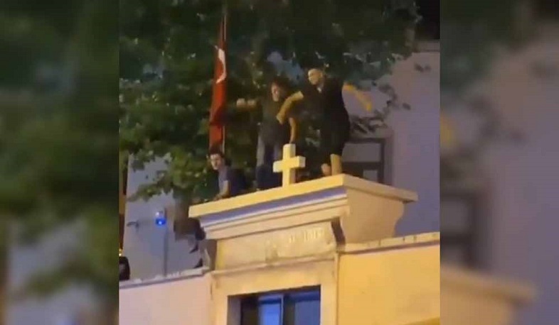 Эрдоган назвал провокацией танцы на стене армянского храма в Стамбуле (видео)