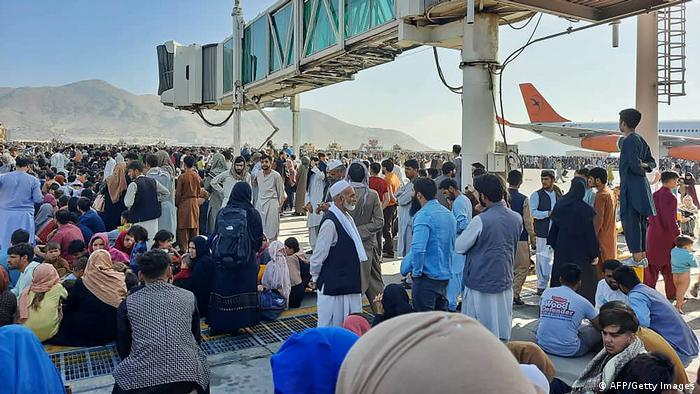 Стало известно, когда аэропорт Кабула откроют для гражданских лиц — СМИ