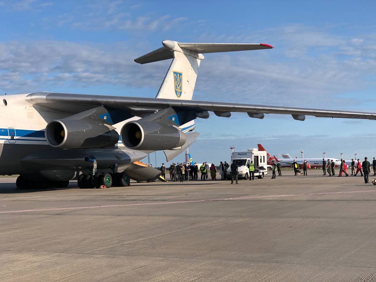 Поступали угрозы, но в плен не брали: Кулеба о самолете в Кабуле