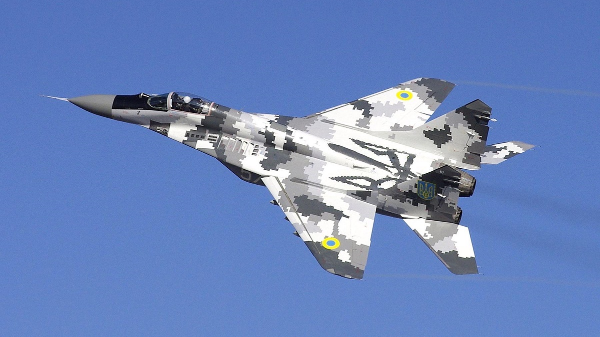 ВСУ подняли МиГ-29 в небо из-за неопознанного самолёта