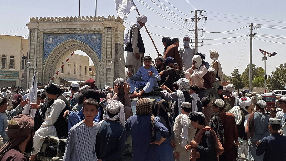 Житель Кабула рассказал, как вели себя талибы после захвата столицы (видео)
