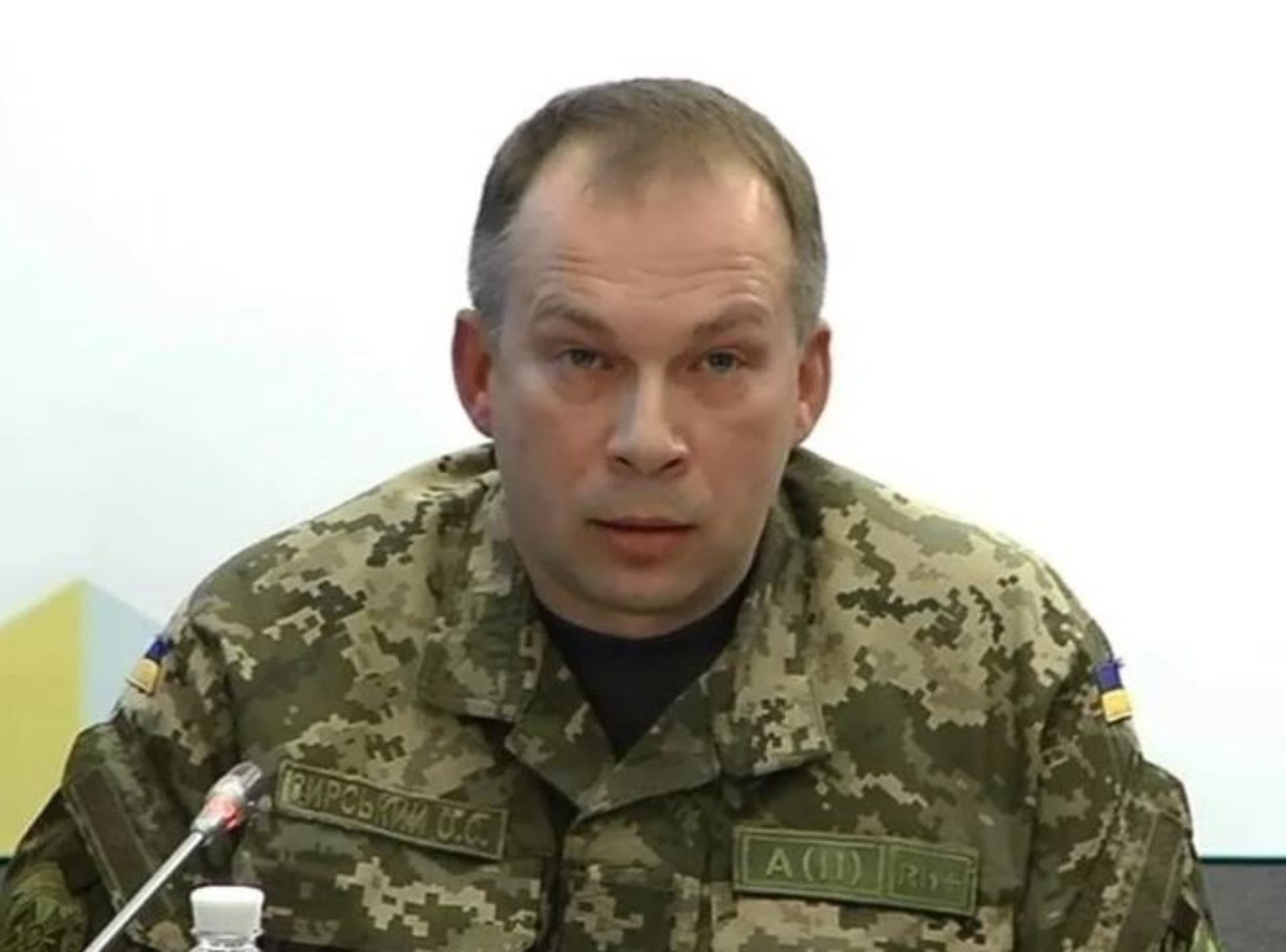 Командующий Сухопутными войсками ВСУ: если Россия отважится на вторжение, украинская армия нанесет ей непоправимый ущерб