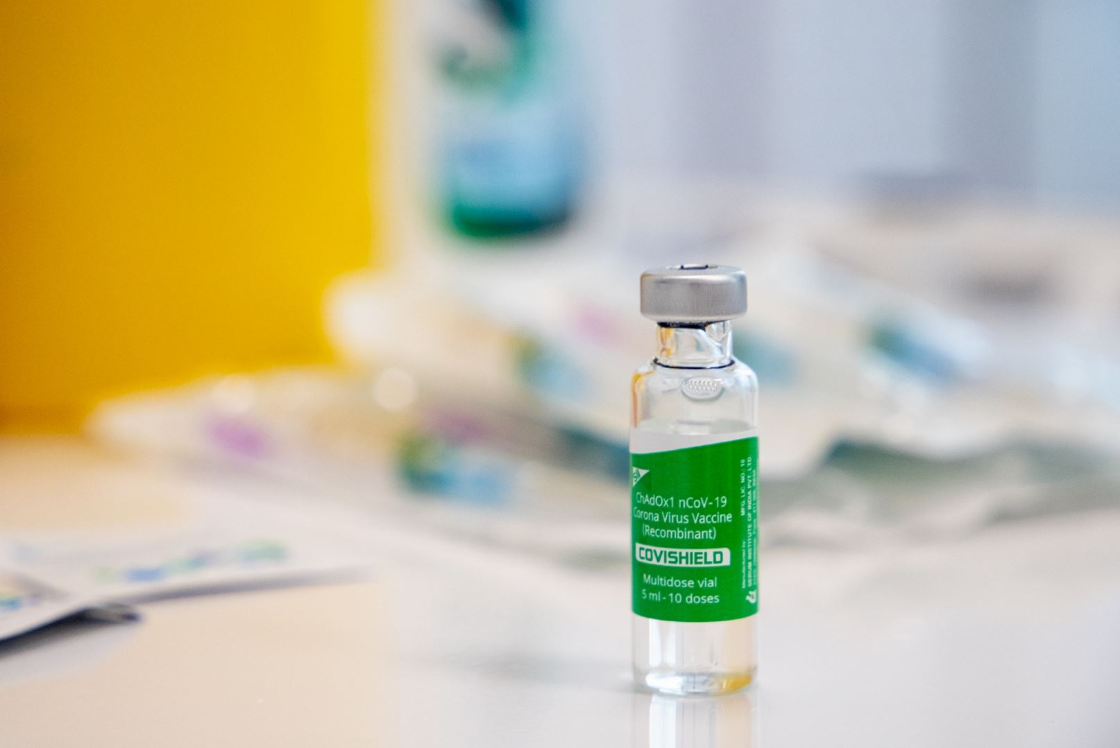 Украина разрывает контракты на поставку вакцин Novavax и CoviShield