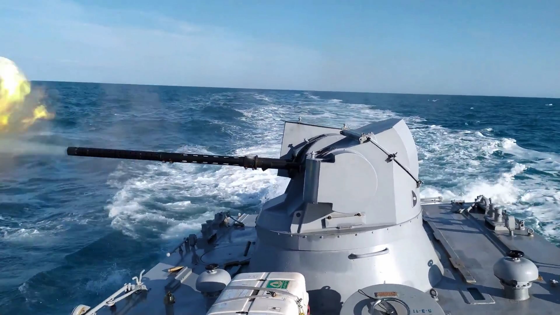 ВМС Украины «обнаружили и уничтожили скоростные катера и БПЛА противника» в акватории Азовского моря (фото)