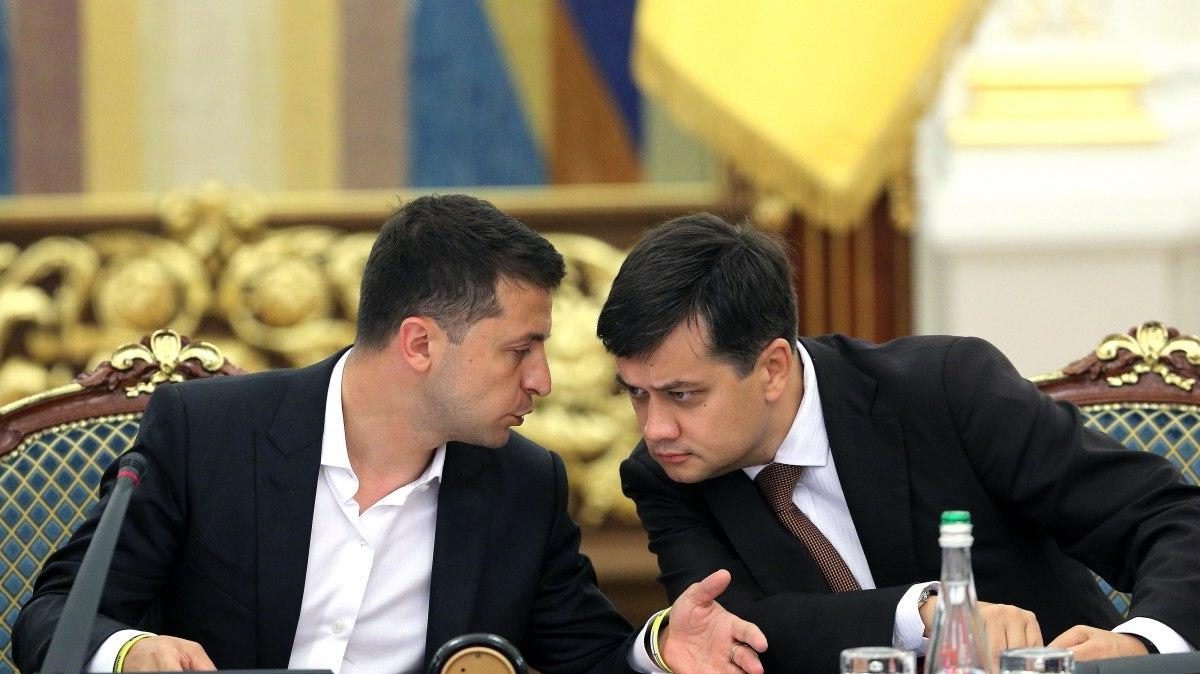 В ОП раскритиковали Разумкова за «торможение инициатив Зеленского»