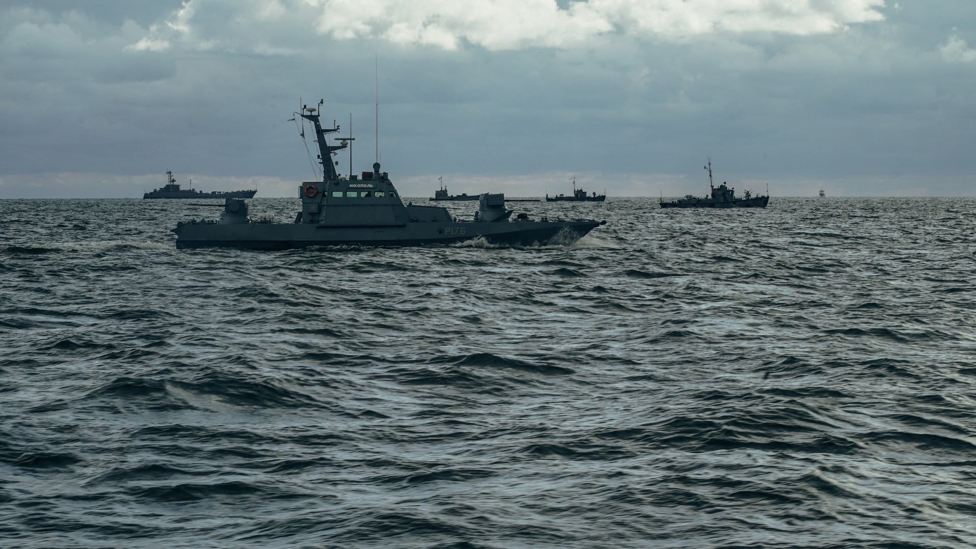 ВМС Украины провели высадку десанта на «необорудованное вражеское побережье» (фото)