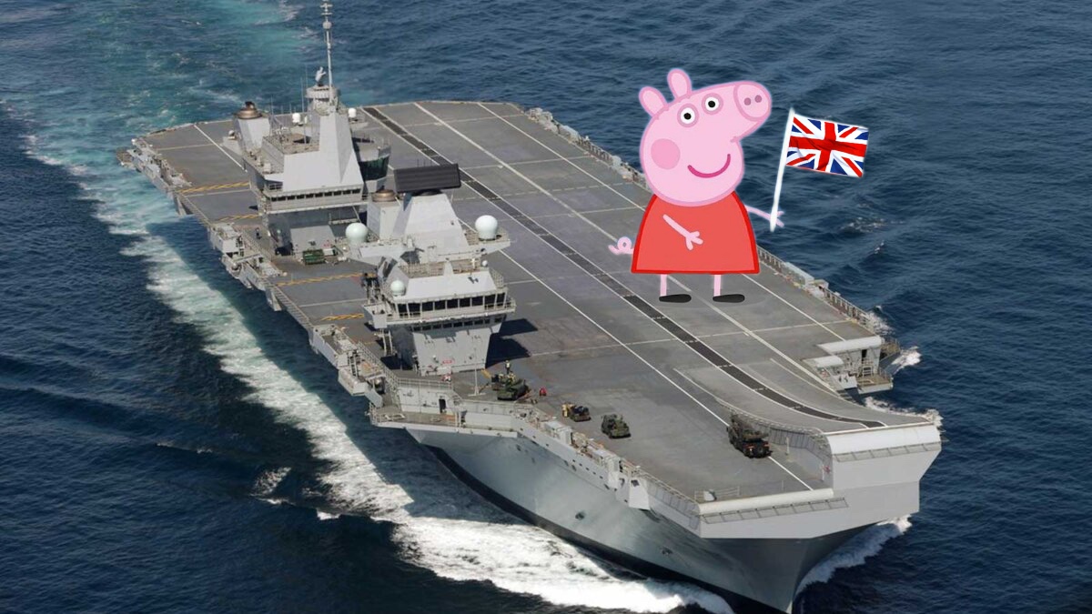 Британцы высмеяли свой флот за попытку «подать сигнал» России и Китаю