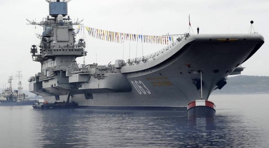 В Николаеве перекрасили российские военные корабли после критики активистов (фото)