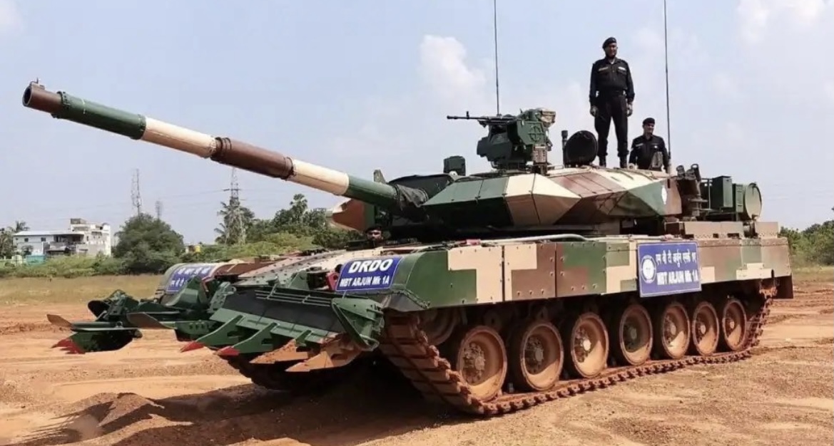 Армия Индии заказала более 100 танков-тяжеловесов Arjun Mk-1A (фото)