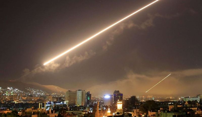 Российские комплексы ПВО в Сирии отразили ещё одну израильскую ракетную атаку на Дамаск (видео)