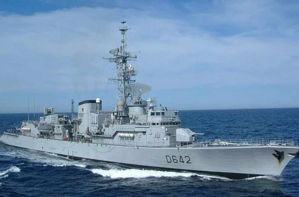 «Первый дерзкий шаг». Франция поставит ВМС Греции три фрегата