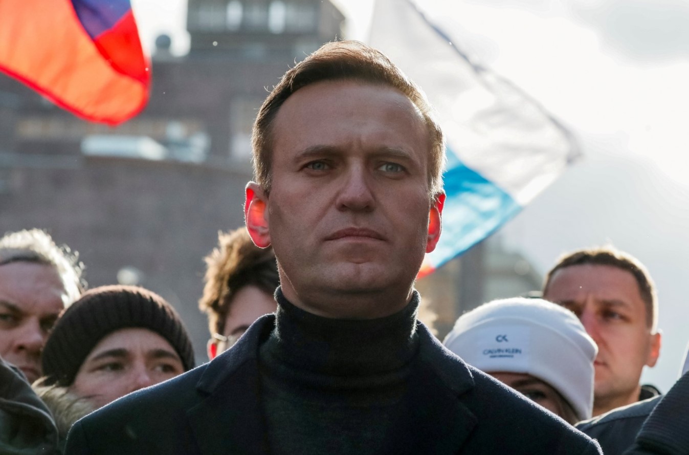 «Робот задумался, закурил». Навальный прокомментировал выборы в Госдуму