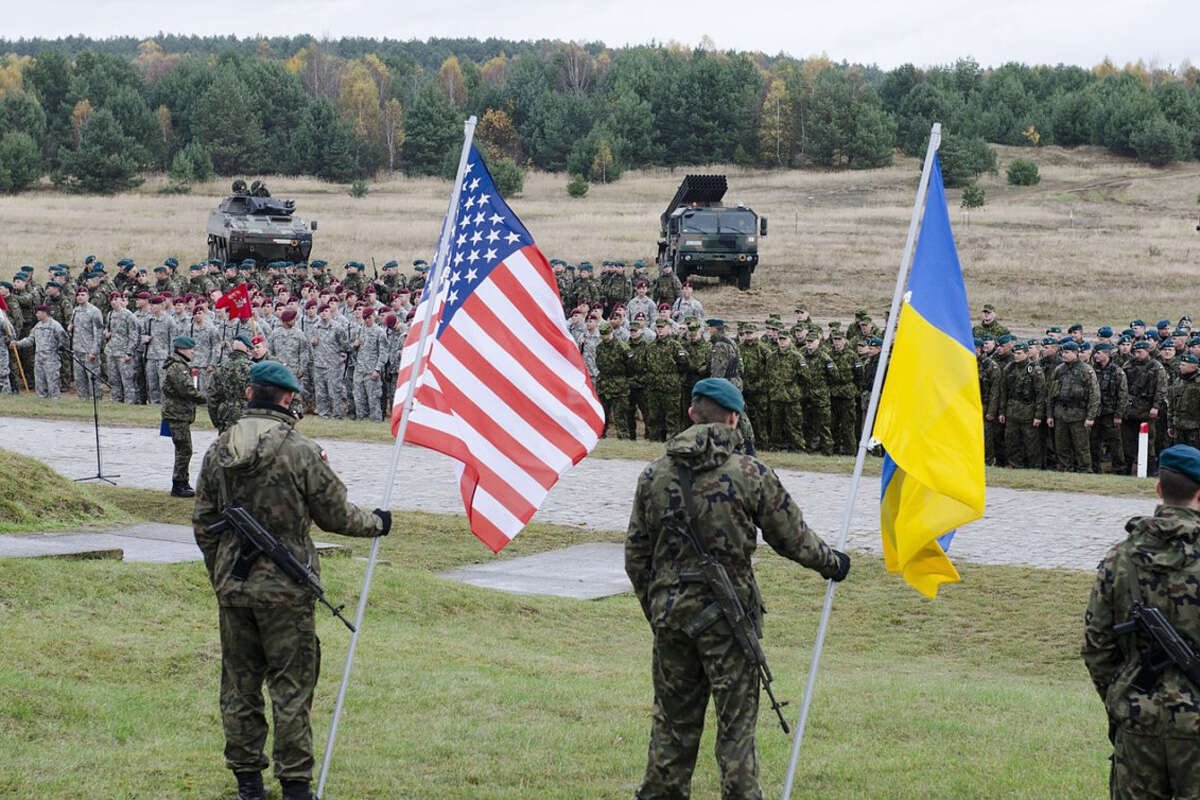 В Украине стартуют военные учения Rapid Trident-2021 (фото)