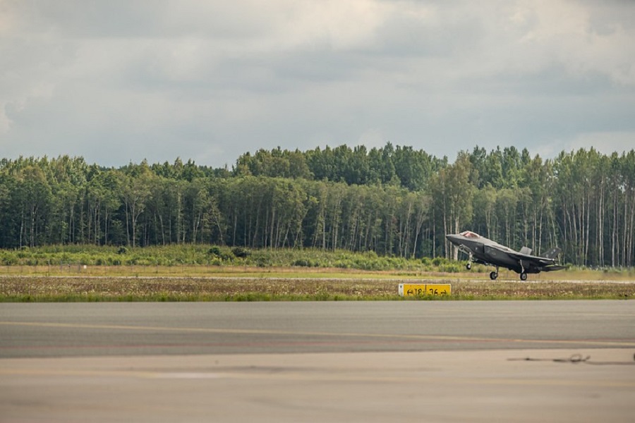 НАТО превратил советский аэродром в Прибалтике в свою авиабазу 