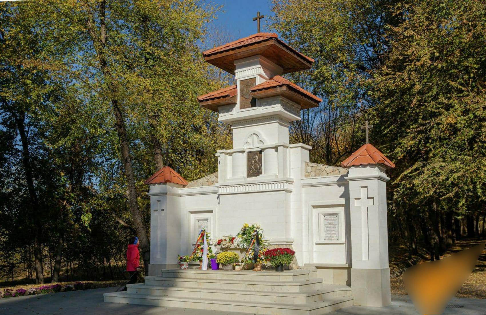 В Молдове открыли памятник солдатам румынской армии, воевавшим на стороне нацистской Германии