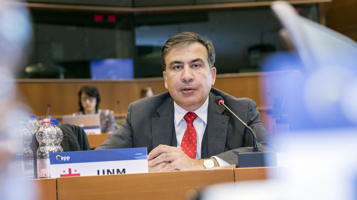 Партия Саакашвили заявила, что экс-президент должен скоро выйти на свободу