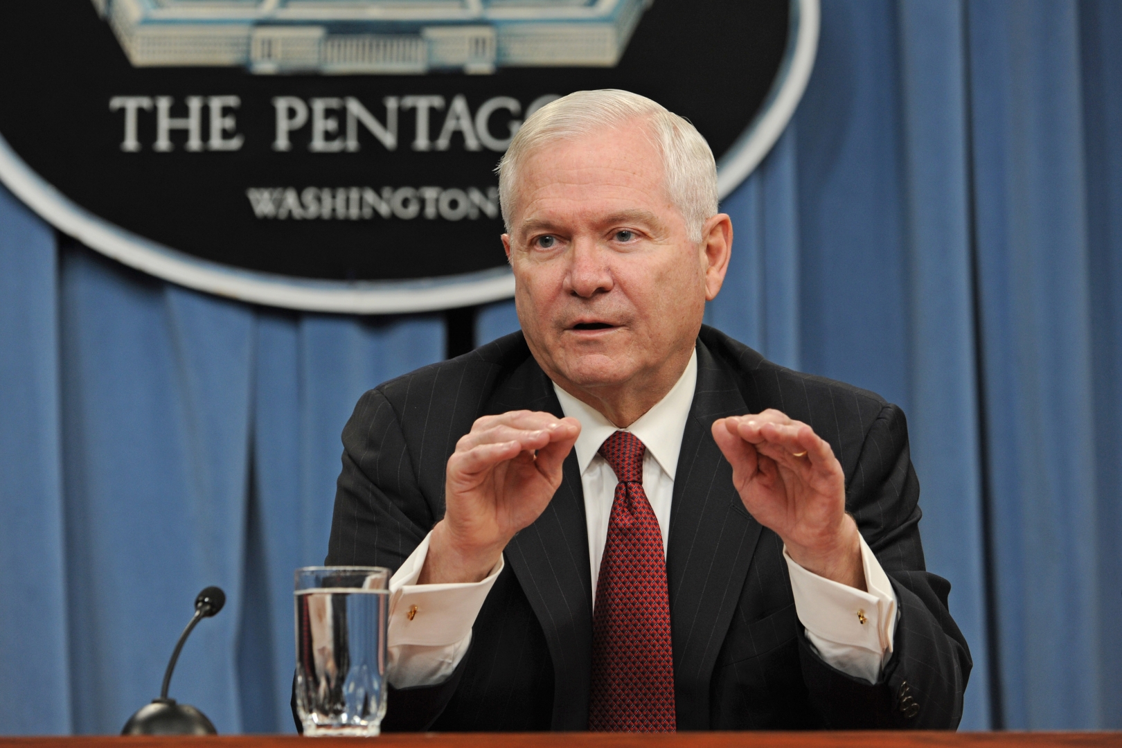 Экс-глава Пентагона рассказал о критических ошибках в обучении армии Афганистана