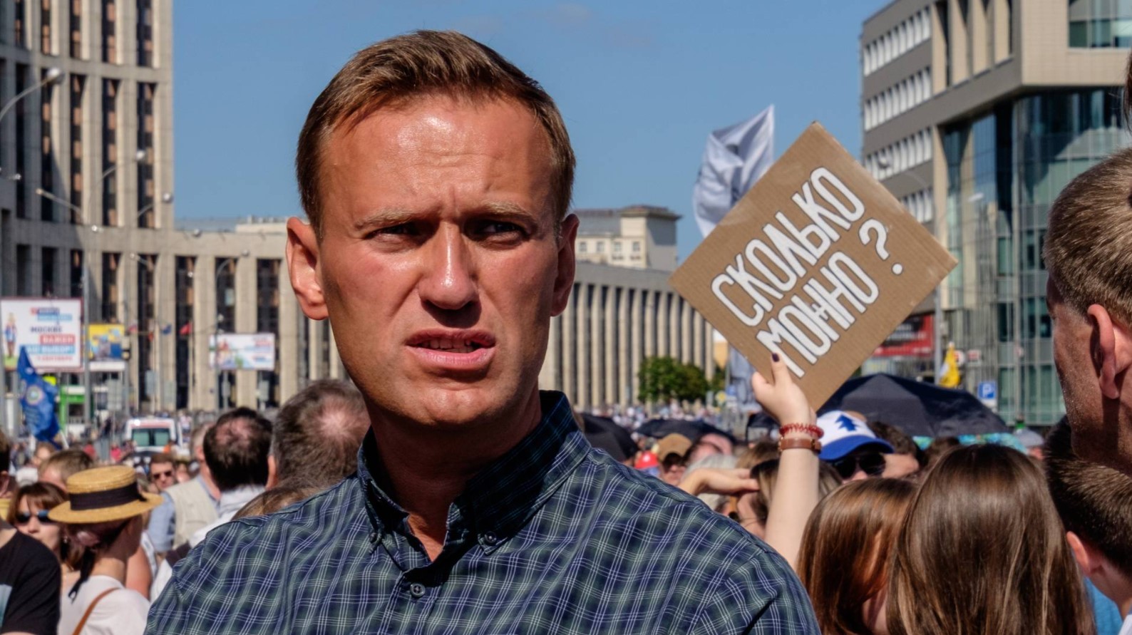 Песков: будем надеяться, что Навальный не умрет в колонии