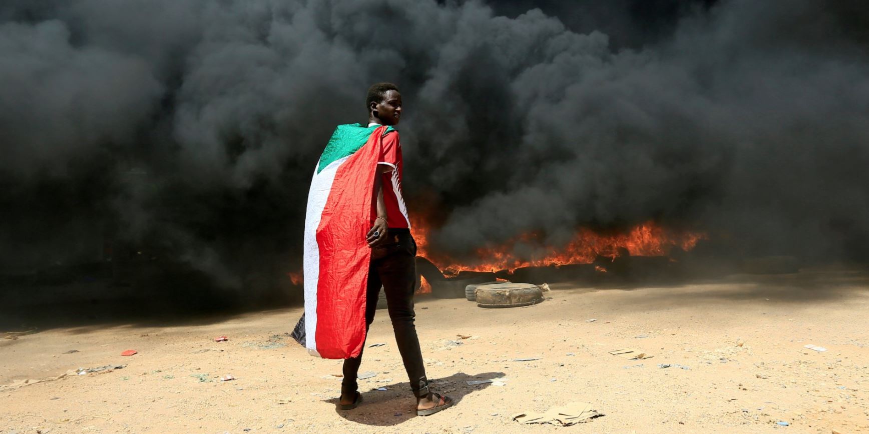 Убийства протестующих и режим ЧП: как в Судане произошел второй за два года военный переворот