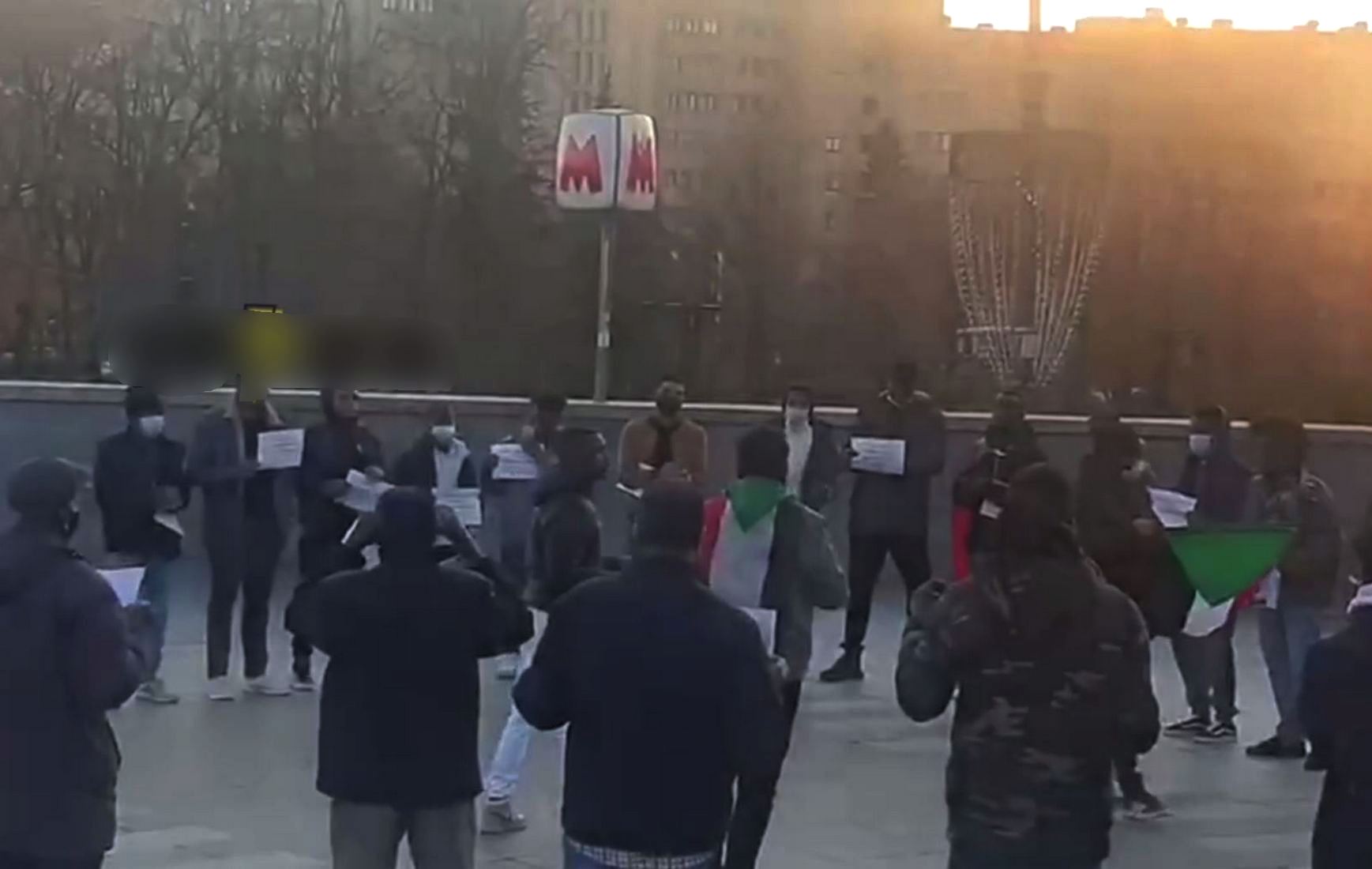 В Сети появилось видео, как в Харькове граждане Судана исполнили песню про Бандеру