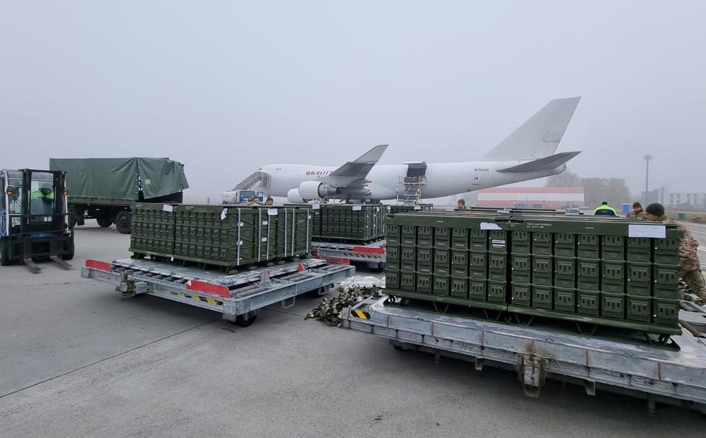Украина получила от США 80 тонн боеприпасов