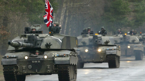 «На случай войны с Россией»: Британия объявила о переброске военной техники и солдат в Германию