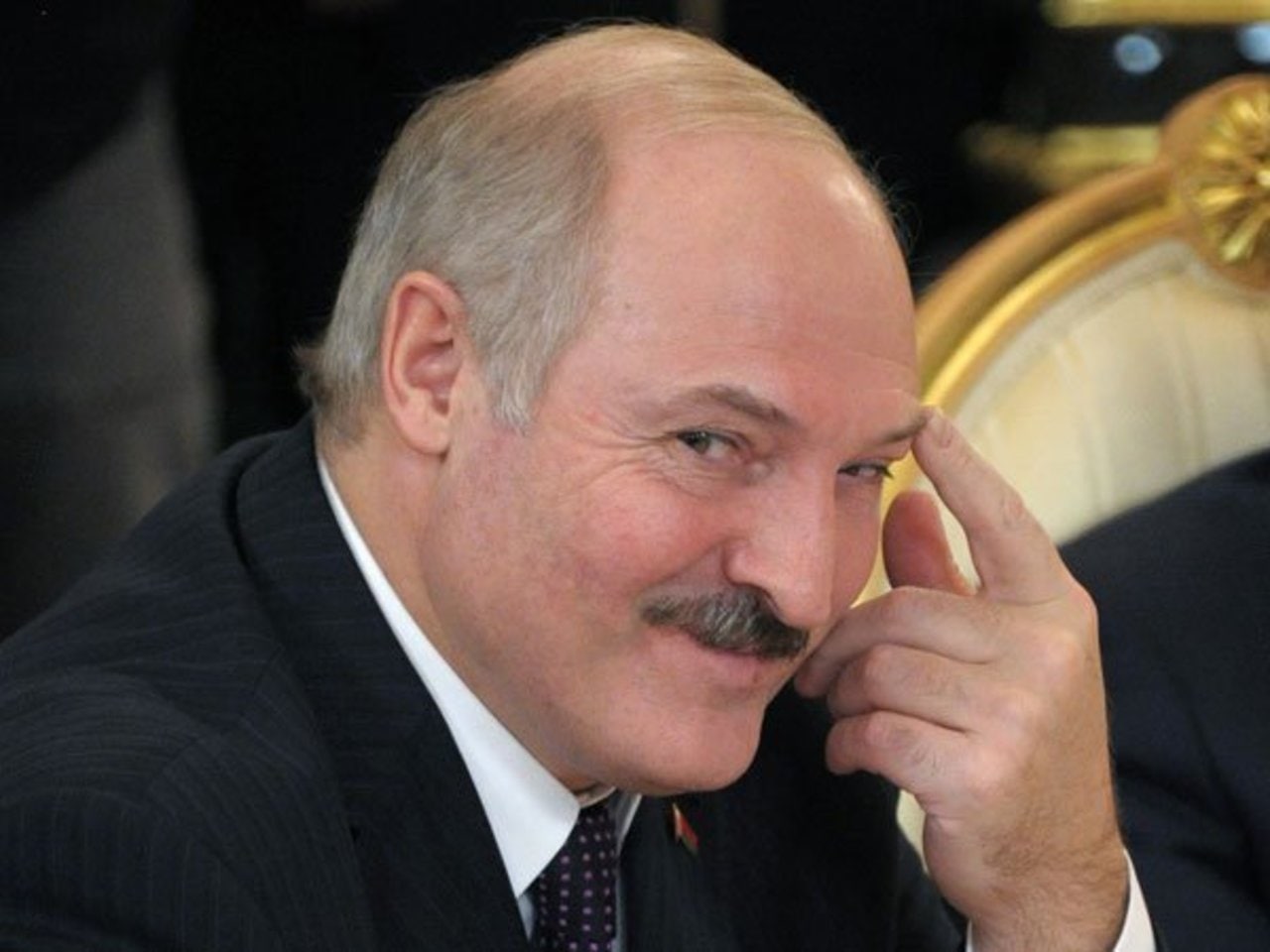 Блинкен: с помощью циничного использования мигрантов Лукашенко отвлекает внимание от агрессивных действий РФ на границе с Украиной
