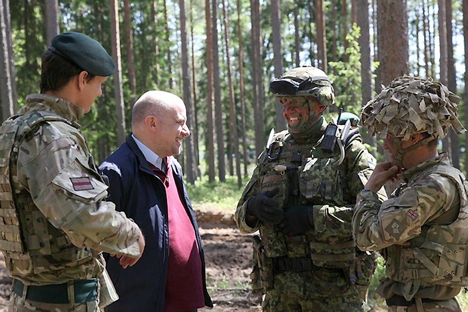 Эстония пригрозила России противостоянием с «очень серьезной военной силой»