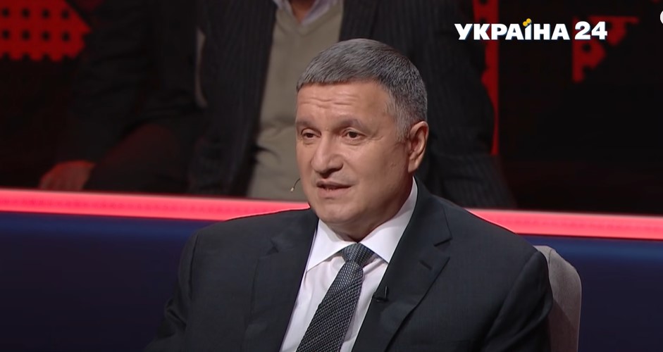 Аваков рассказал о «провокациях» Порошенко и работе с Зеленским