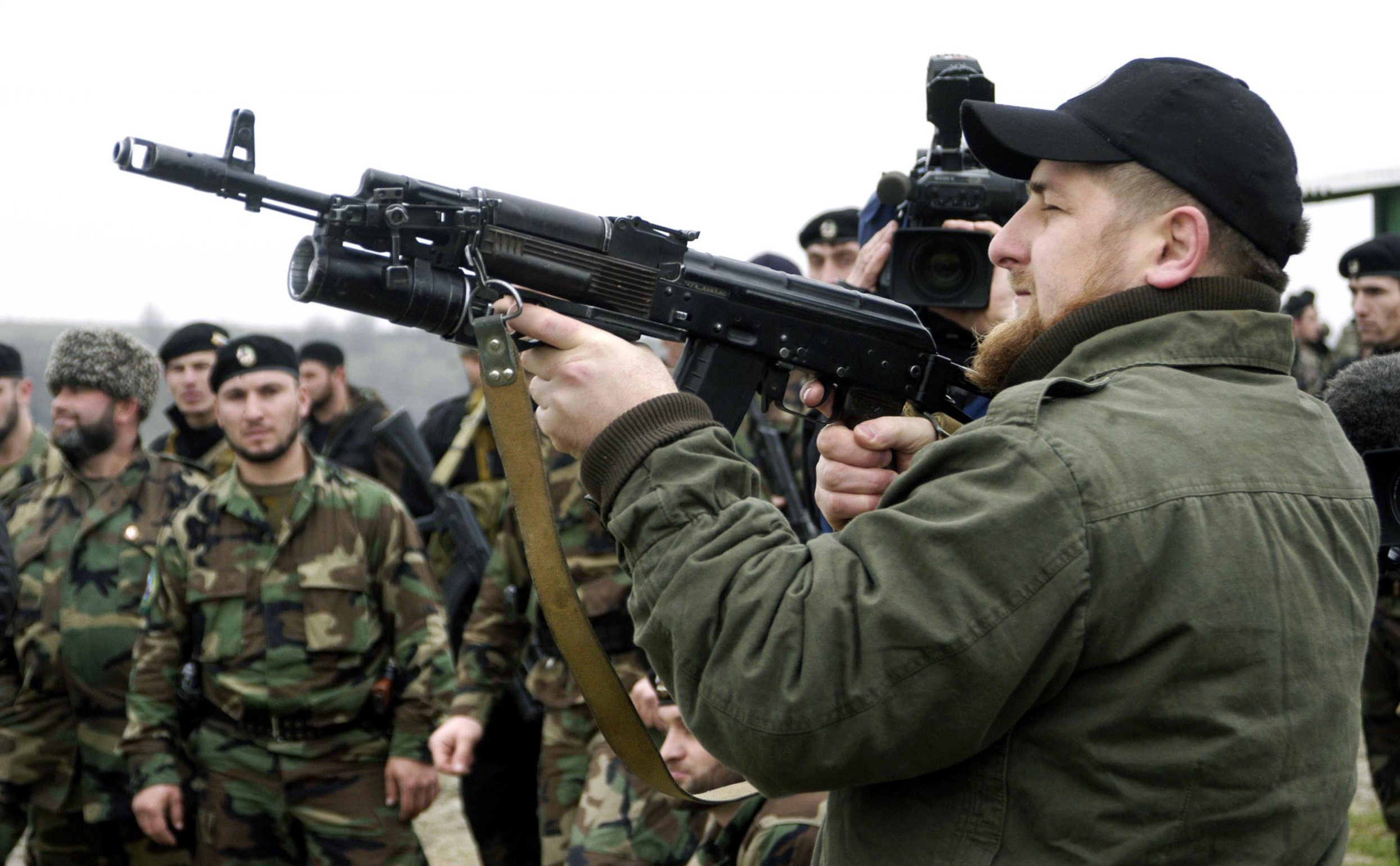 Кадыров заявил, что может сам собрать 100 тысяч воинов для присоединения Украины к России